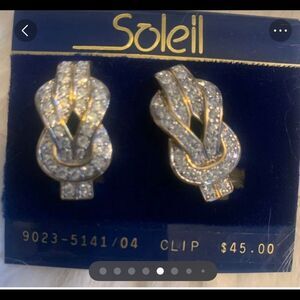 Vintage 18K Gold Plated Signed Soleil Clip Earring